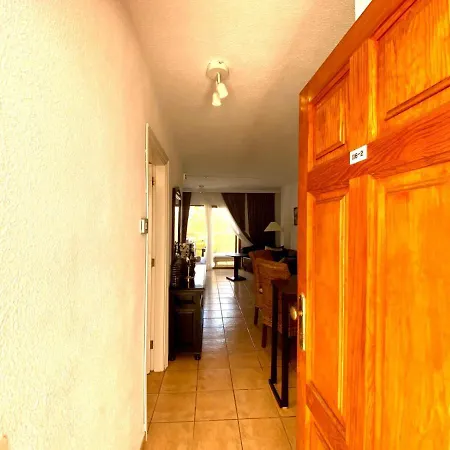 Lägenhet One Bedroom Parque Cattleya In *